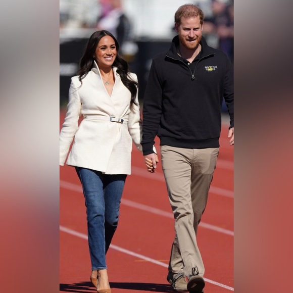 New with Tags Brandon Maxwell Cream Belted Blazer ASO Meghan Markle - Picture 7 of 7